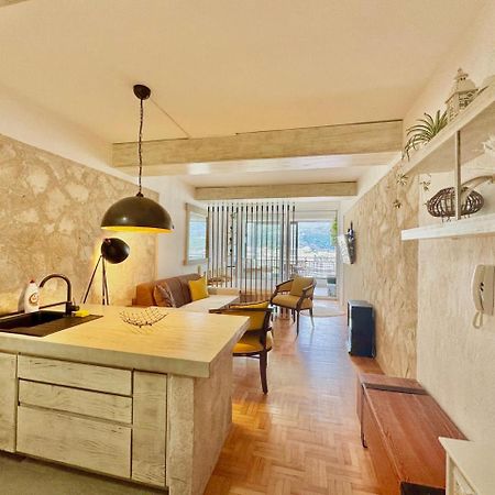 Sea View Studio Terminal 부드바 외부 사진